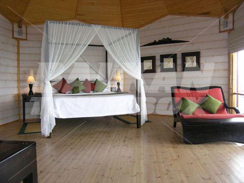 почивка в Komandoo Island Resort