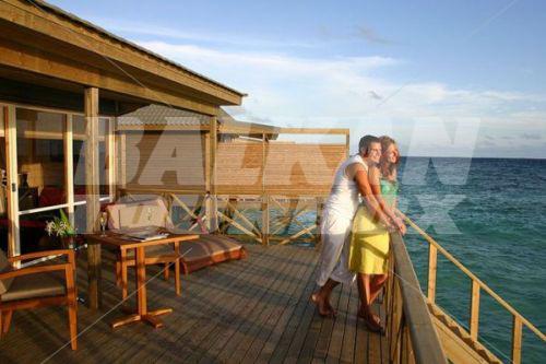 почивка в Komandoo Island Resort