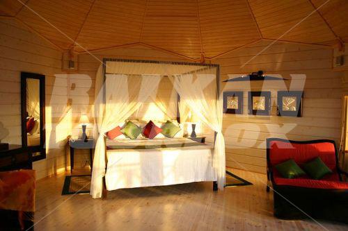 почивка в Komandoo Island Resort