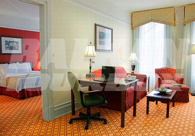 почивка в Residence Inn by Marriott Cleveland Downtown
