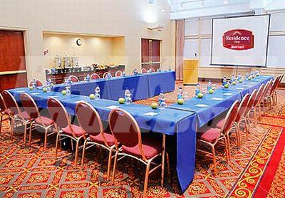 почивка в Residence Inn by Marriott Cleveland Downtown