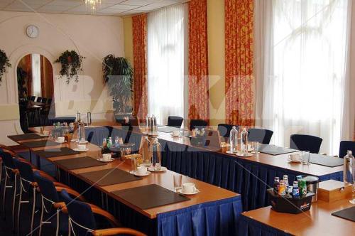 holiday in Golden Tulip Amsterdam Zaandam