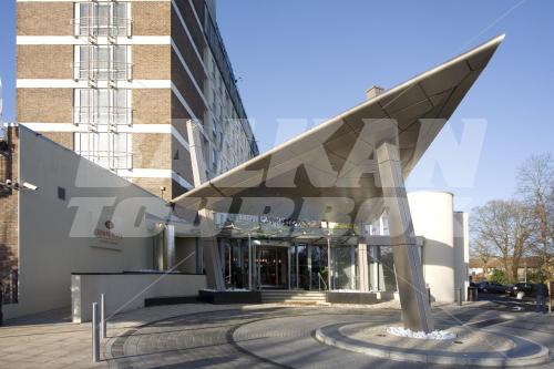 почивка в  Crowne Plaza London-Gatwick Airport
