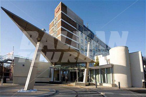 почивка в Crowne Plaza London-Gatwick Airport