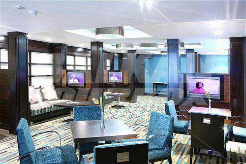 почивка в Crowne Plaza London-Gatwick Airport