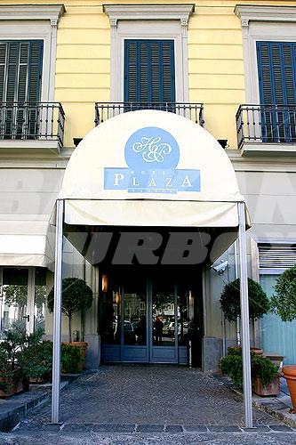 почивка в Best Western Plaza