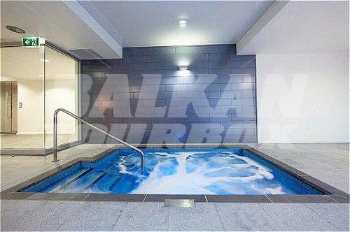 holiday in Crowne Plaza Adelaide