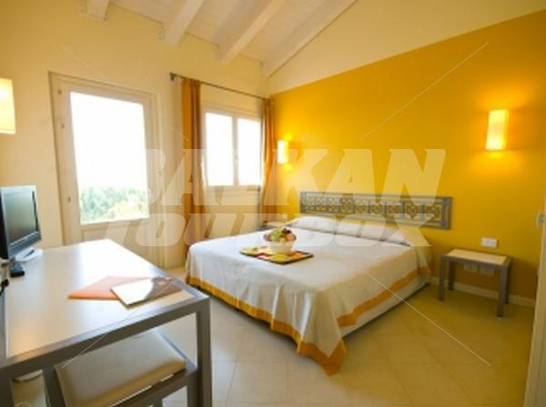 почивка в Eden Village Sikania Resort & Spa