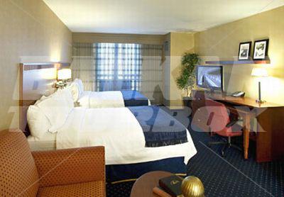 почивка в Courtyard by Marriott Washington Embassy Row