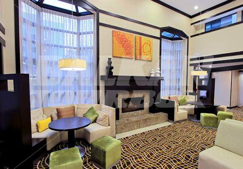 почивка в Courtyard by Marriott Los Angeles Pasadena/Old Town