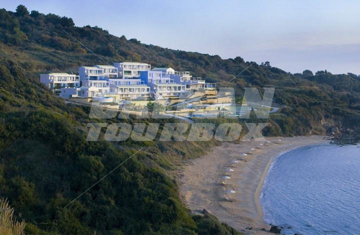 почивка в  Mare Dei Suites Ionian Resort