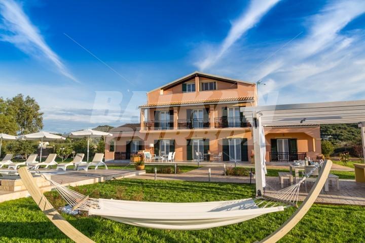почивка в  Villa Maria on the beach - Acharavi