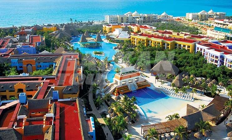 почивка в  Iberostar Paraiso Maya
