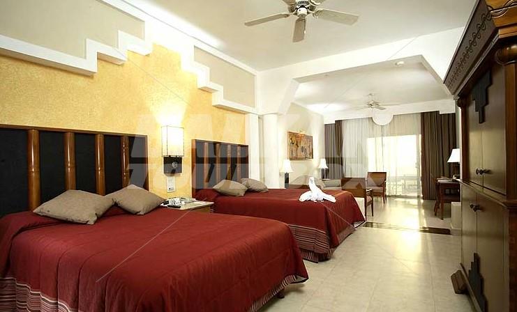 почивка в Iberostar Paraiso Maya