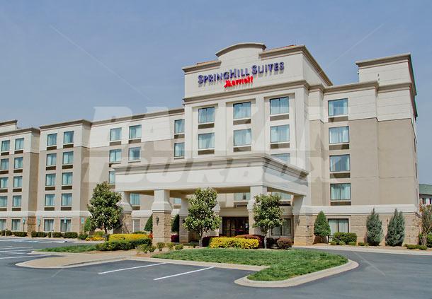 почивка в SpringHill Suites by Marriott Charlotte Concord Mills/Speedway