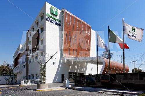 почивка в  Holiday Inn Express Guadalajara Autonoma