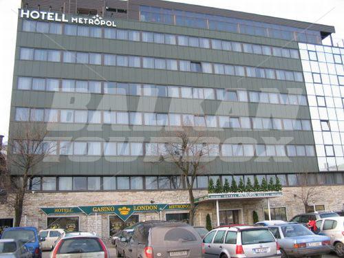 holiday in Metropol