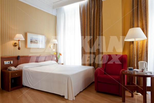 почивка в Senator Gran Via Hotel