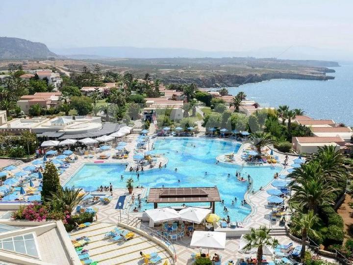 holiday in Iberostar Creta Panorama and Mare