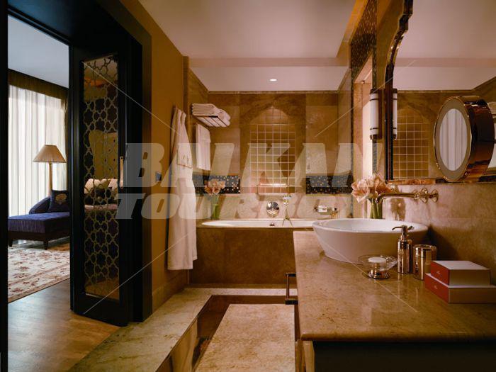 почивка в Titanic Mardan Palace