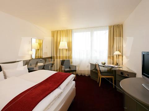 почивка в NH Weinheim