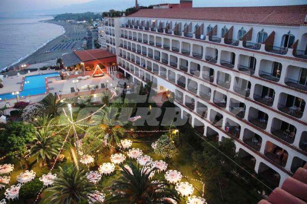 почивка в Hilton Giardini Naxos
