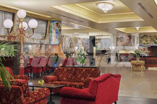 почивка в Hilton Giardini Naxos