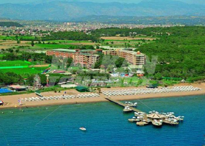 почивка в Sueno Hotels Beach Side
