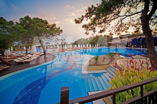 почивка в Sueno Hotels Beach Side