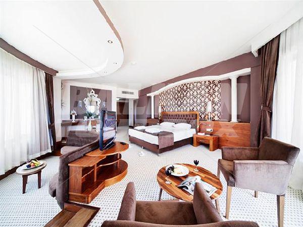почивка в Sueno Hotels Beach Side