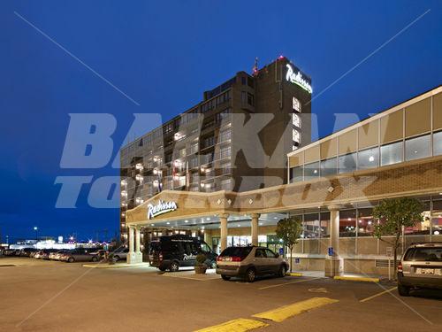 holiday in  Radisson Hotel Calgary Airport