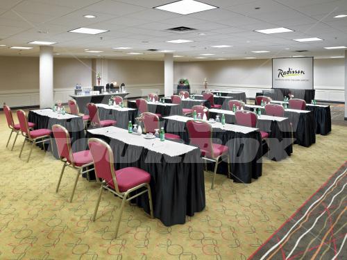 holiday in Radisson Hotel Calgary Airport