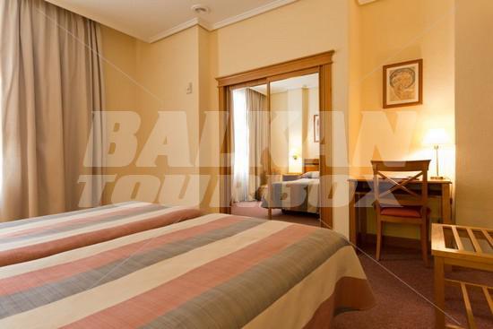 holiday in Mediterraneo