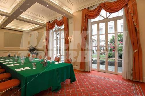 holiday in Grand Hotel Sitea