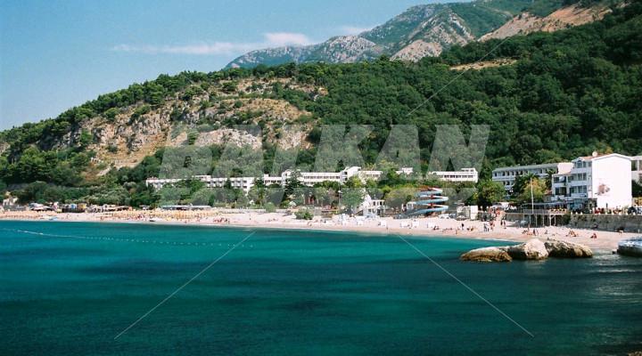 holiday in Korali