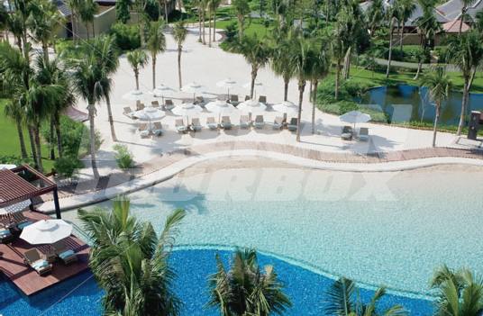 holiday in Ritz Carlton