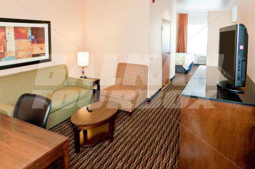 почивка в Fairfield Inn & Suites by Marriott San Francisco Airport/Millbrae