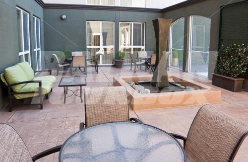 почивка в Fairfield Inn & Suites by Marriott San Francisco Airport/Millbrae