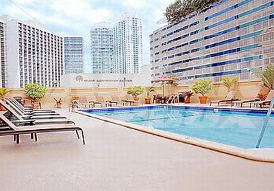 почивка в Courtyard by Marriott Miami Downtown