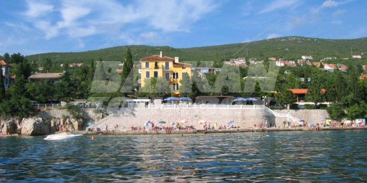 holiday in Riviera