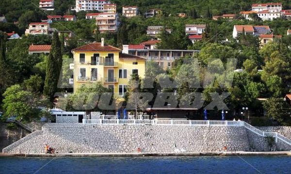 holiday in Riviera