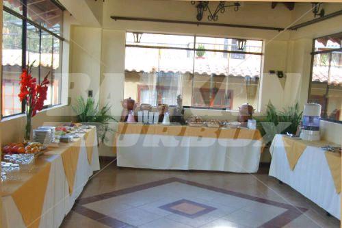 holiday in Mabey Urubamba