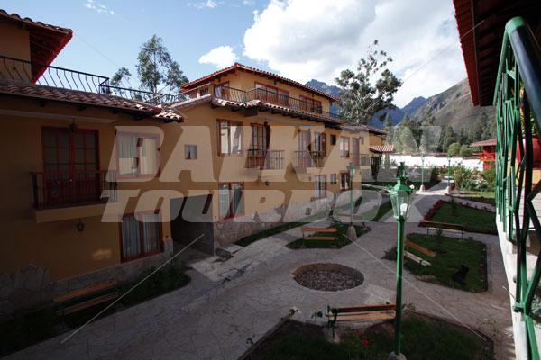 holiday in Mabey Urubamba