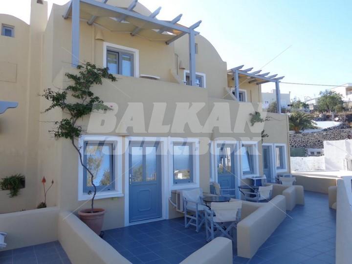 holiday in Ersi Villas
