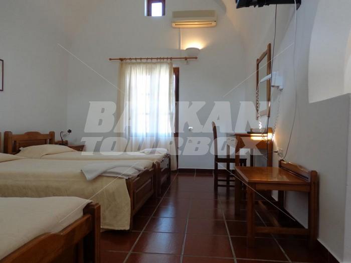holiday in Ersi Villas