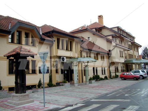почивка в Zlatnik