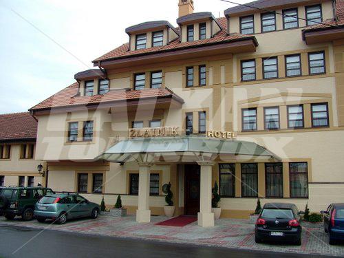 почивка в Zlatnik