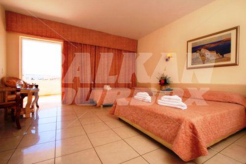 holiday in Lavris Paradise