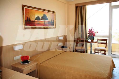 holiday in Lavris Paradise