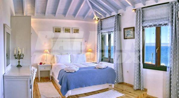 holiday in Clara